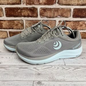 Topo Athletic Phantom 3 Women’s 10.5 Grey Stone Running Shoes Road Trainer